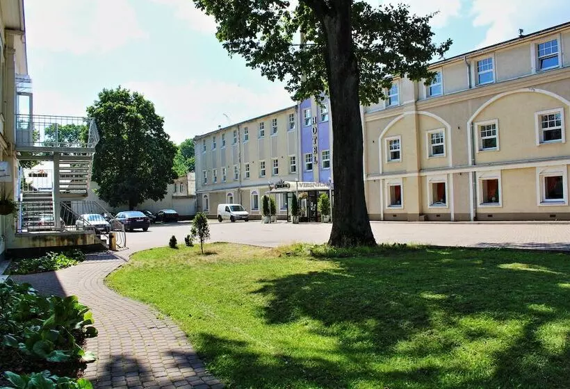 Fotos del hotel Nb Hotel With Free Parking:  22