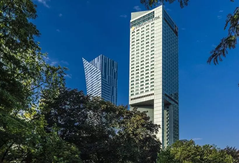 Intercontinental Warszawa, An Ihg