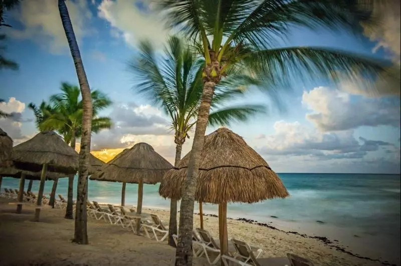 Fotos del hotel Mahekal Beach Front Resort  New All Inclusive Package:  11