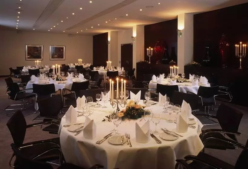 Fotos del hotel Metropolitan  By Flemings:  6