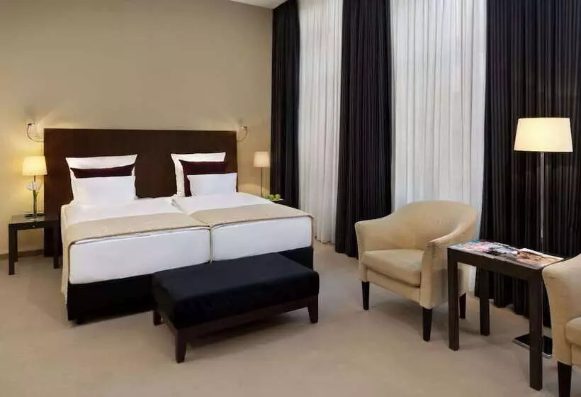 Fotos del hotel Metropolitan  By Flemings:  22