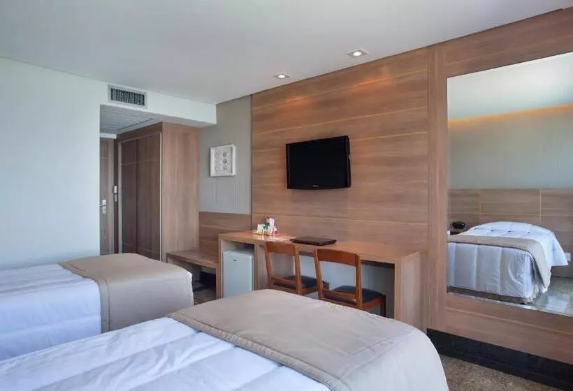 Fotos del hotel Royalty Barra:  2