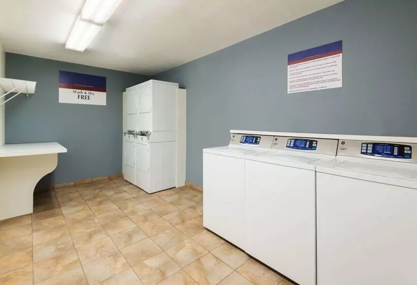 Fotos del hotel Sonesta Simply Suites Las Vegas:  5