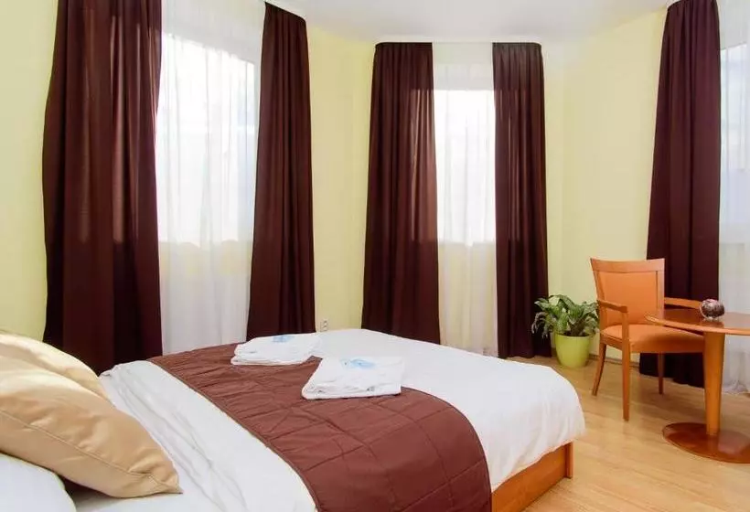 Fotos del hotel Brilliant:  2