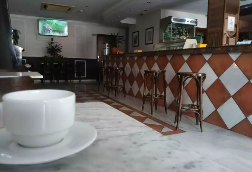 Fotos del hotel Calderon:  5