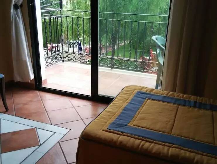 Fotos del hotel Calderon:  6