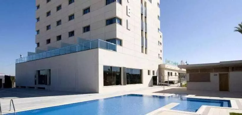 Fotos del hotel Executive Sport:  8