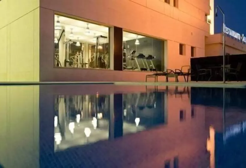 Fotos del hotel Executive Sport:  3