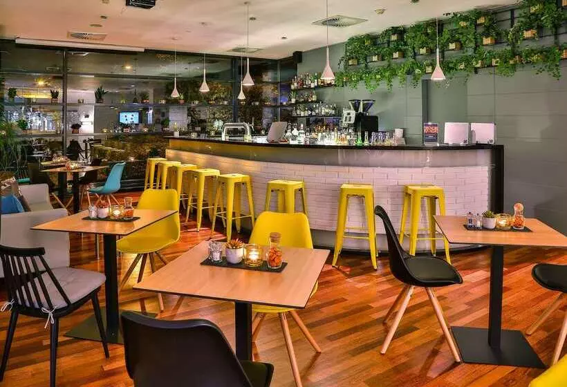 Fotos del hotel Frankfurt Messe Affiliated By Meliá:  24