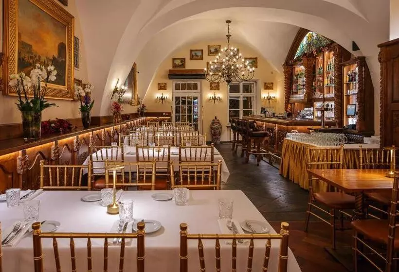 Fotos del hotel Iron Gate  & Suites:  8