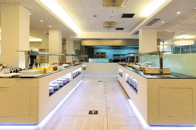 Fotos del hotel Les Palmeres:  8