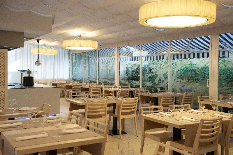 Fotos del hotel Les Palmeres:  6