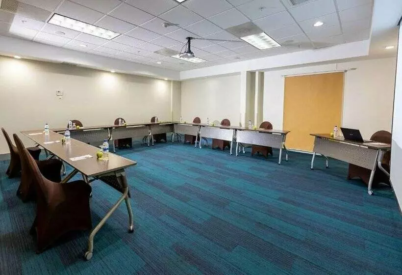 Fotos del hotel Hampton Inn & Suites San Jose Airport:  16