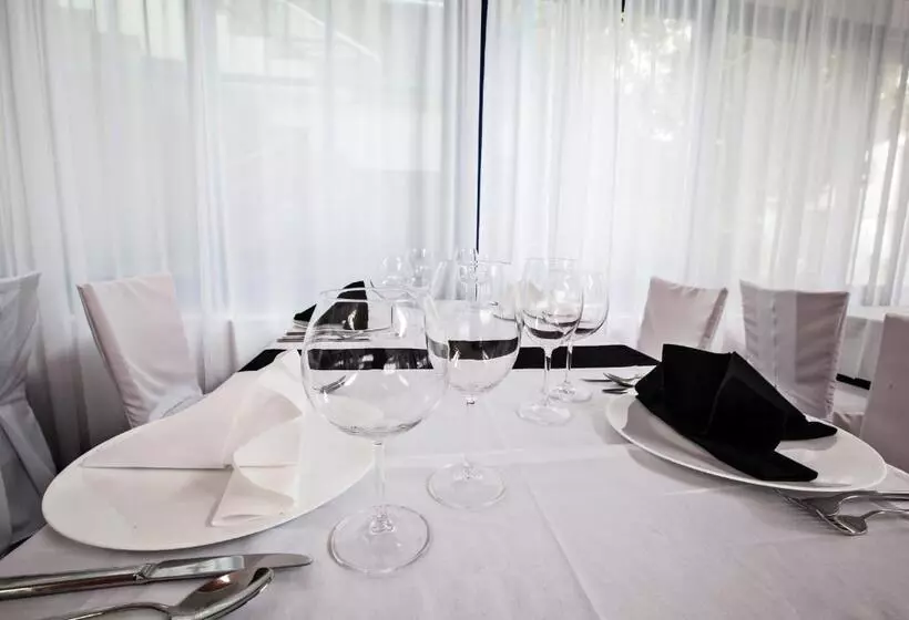 Fotos del hotel Jadran:  9