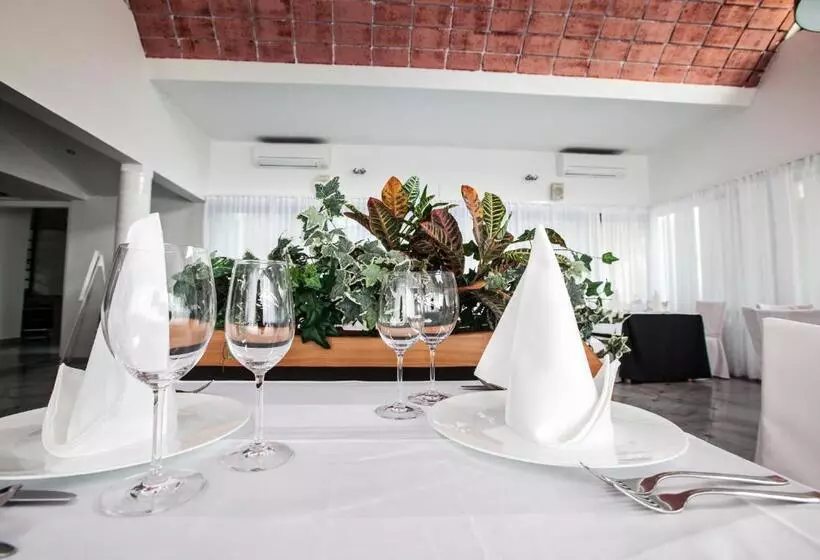 Fotos del hotel Jadran:  18