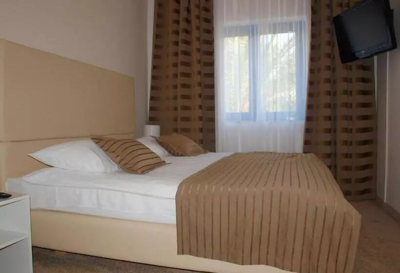 Fotos del hotel Jadran:  11