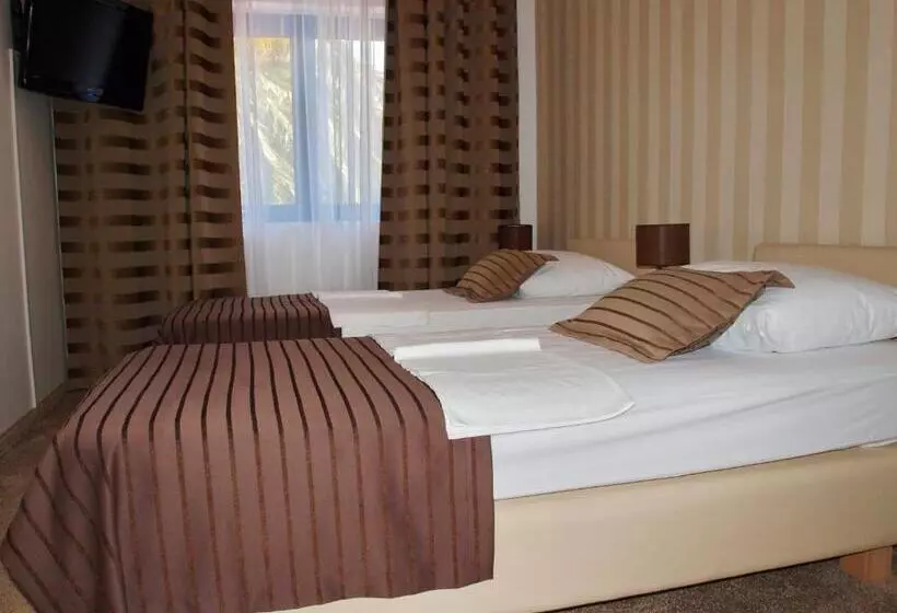 Fotos del hotel Jadran:  22