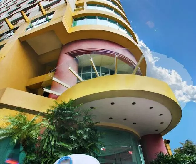 Oxford Suites Makati