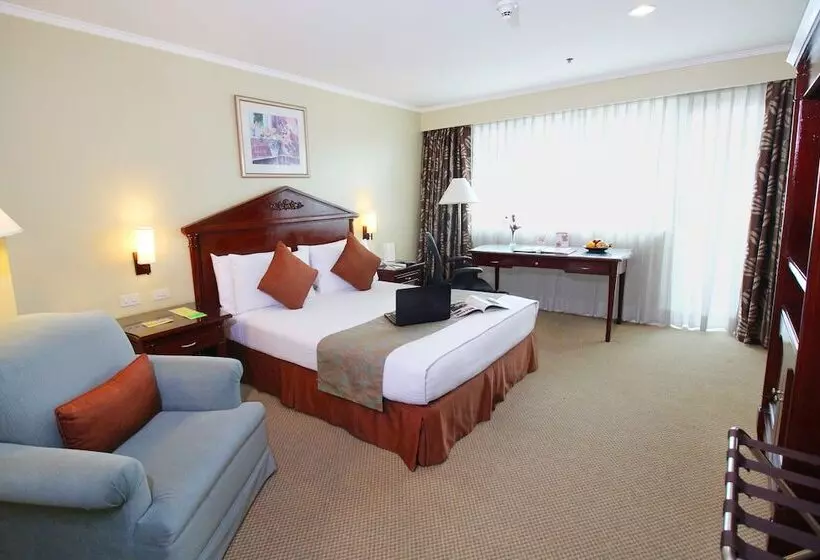 Fotos del hotel Oxford Suites Makati:  2