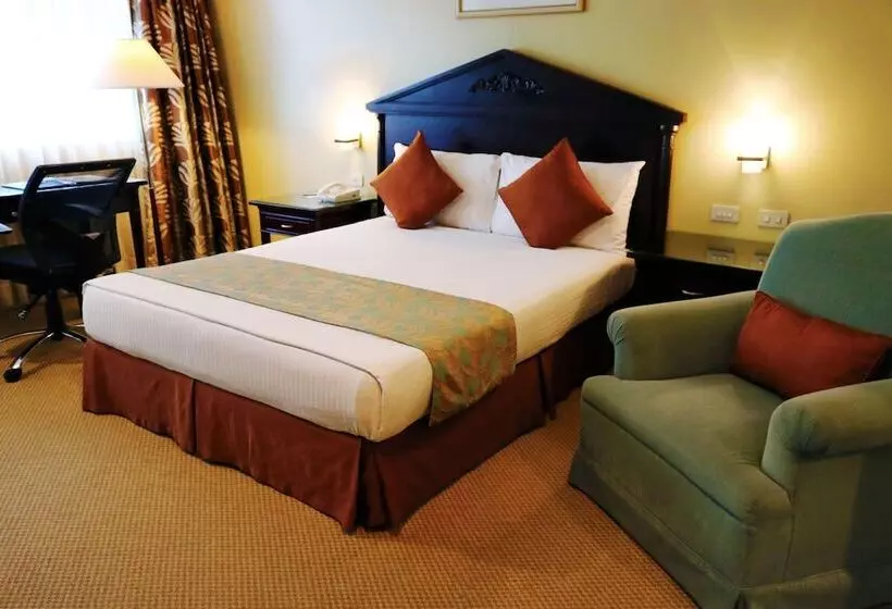 Fotos del hotel Oxford Suites Makati:  24