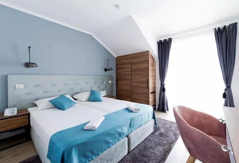 Fotos del hotel Perla:  25