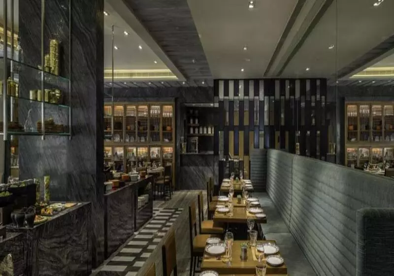 Fotos del hotel The Raintree, St. Mary’s Road:  20