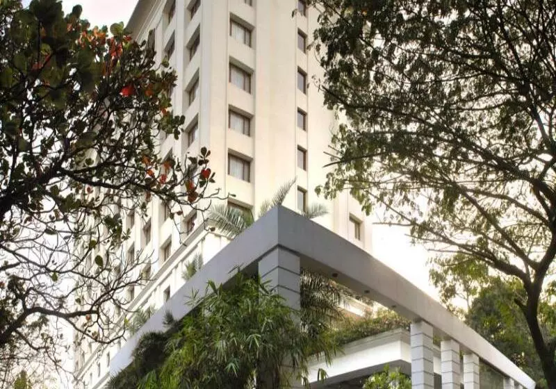 Fotos del hotel The Raintree, St. Mary’s Road:  16