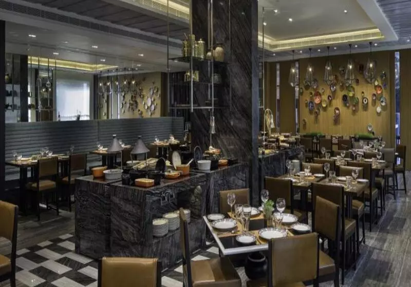 Fotos del hotel The Raintree, St. Mary’s Road:  19