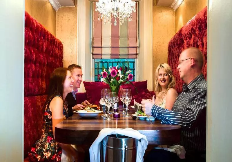 Fotos del hotel Cork's Vienna Woods Hotel & Villas:  17