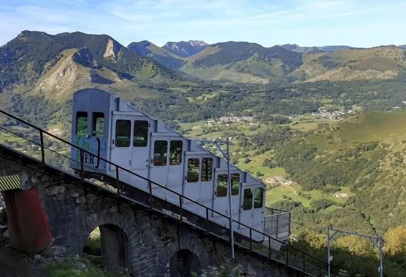 Fotos del hotel Hôtel Astrid:  6