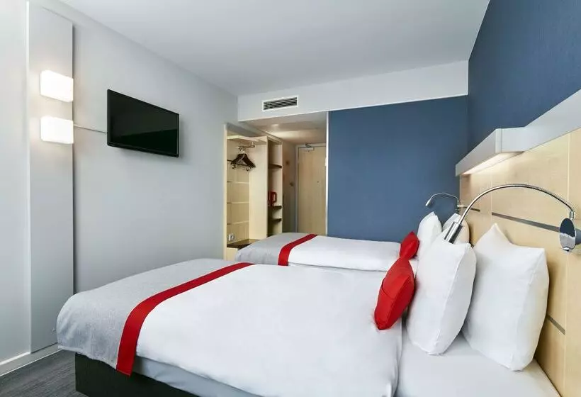 Fotos del hotel Holiday Inn Express Berlin City Centre, An Ihg:  19