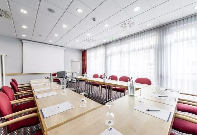 Fotos del hotel Holiday Inn Express Berlin City Centre, An Ihg:  18