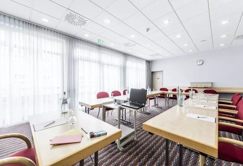 Fotos del hotel Holiday Inn Express Berlin City Centre, An Ihg:  25