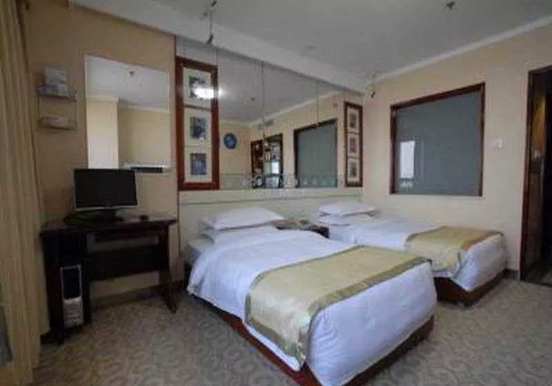 Fotos del hotel Jinan Yuquan Simpson:  14