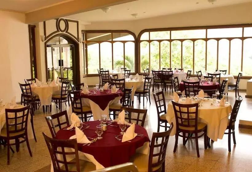 Fotos del hotel Las Cumbres & Water Park:  6