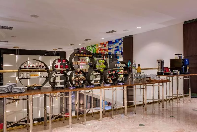 Fotos del hotel Radisson Blu Leogrand:  10