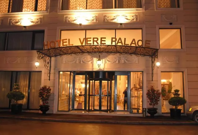 Vere Palace