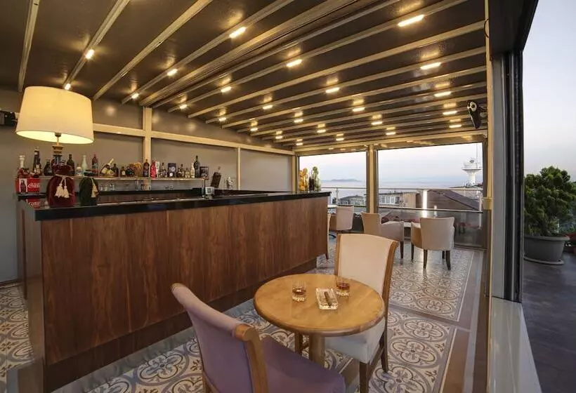 Fotos del hotel Almina Guest House:  12