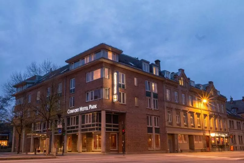 Fotos del hotel Comfort Hotel Park:  10