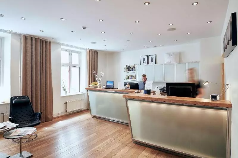 Fotos del hotel L Stadsparken:  15