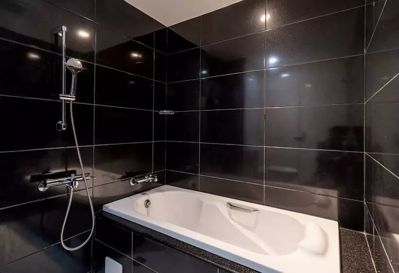 Fotos del hotel Regal Executive Suites:  19