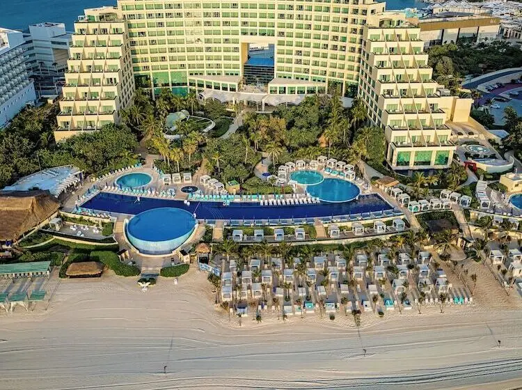 Fotos del hotel Live Aqua Beach Resort Cancun:  19