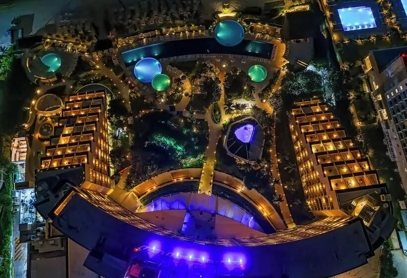 Fotos del hotel Live Aqua Beach Resort Cancun:  23