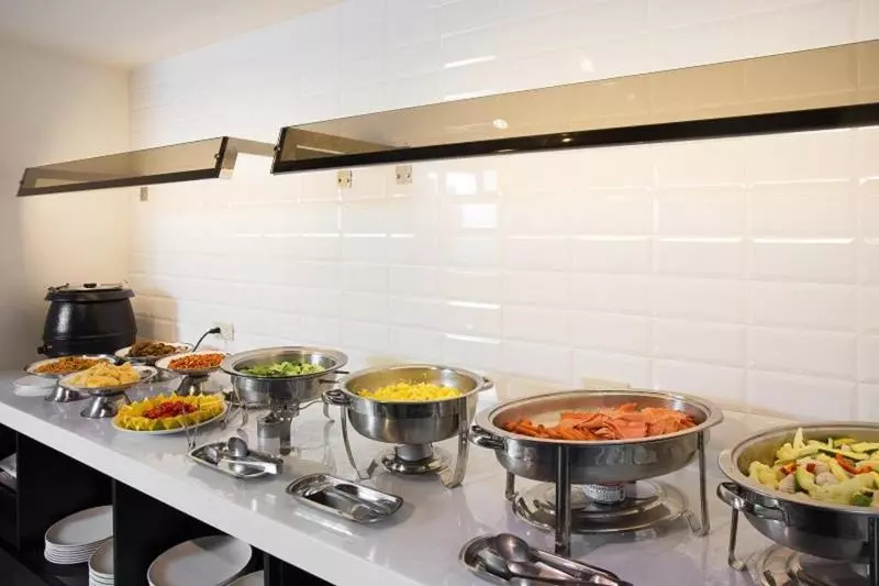 Fotos del hotel Rainbow:  8