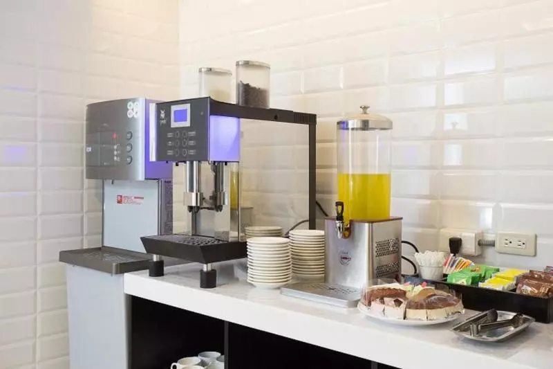 Fotos del hotel Rainbow:  15