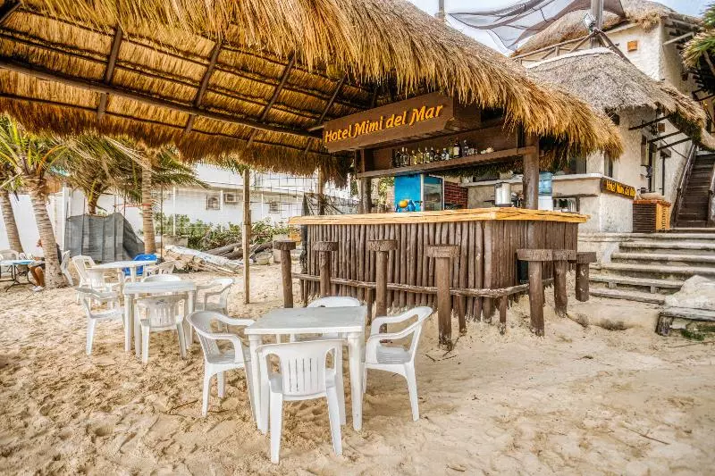 Fotos del hotel Capital O Mimi Del Mar:  15