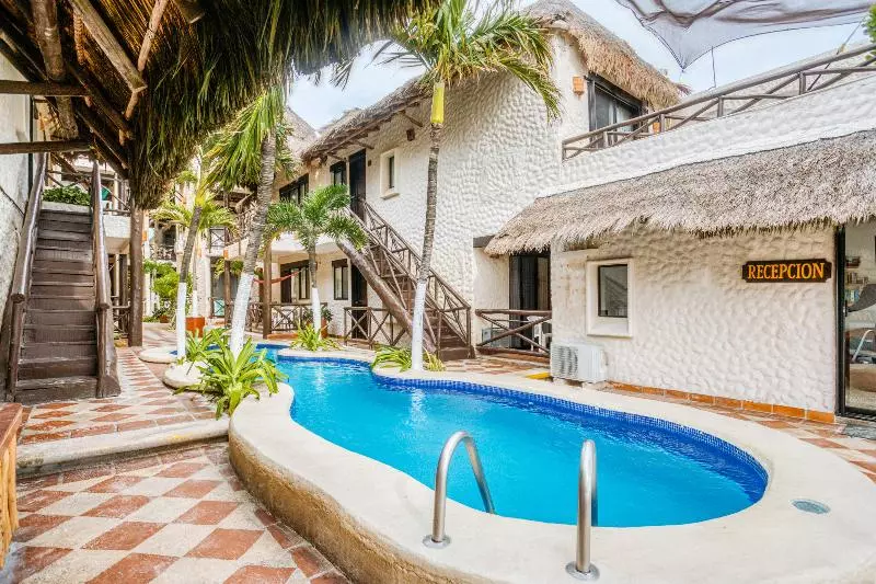 Fotos del hotel Capital O Mimi Del Mar:  10