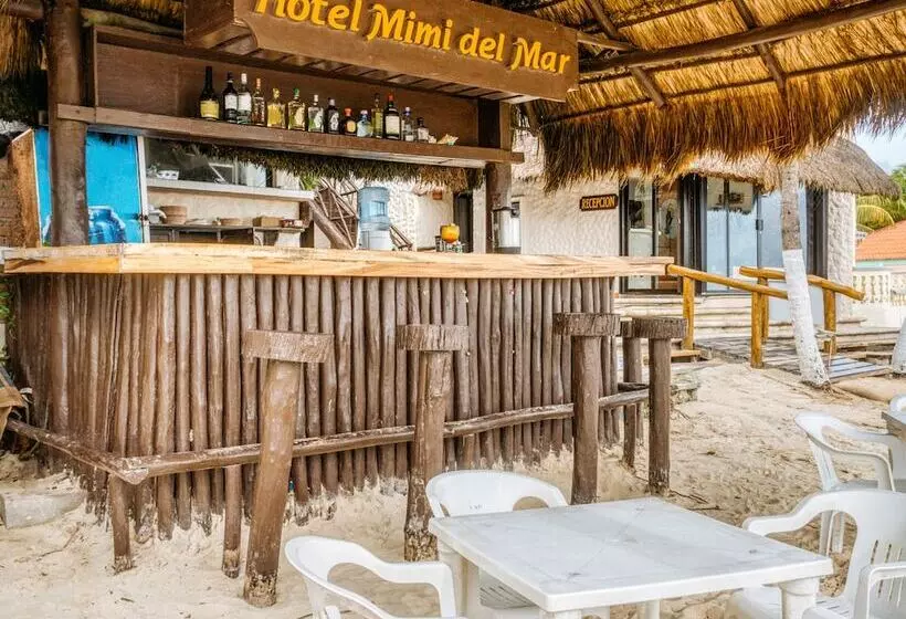 Fotos del hotel Capital O Mimi Del Mar:  5