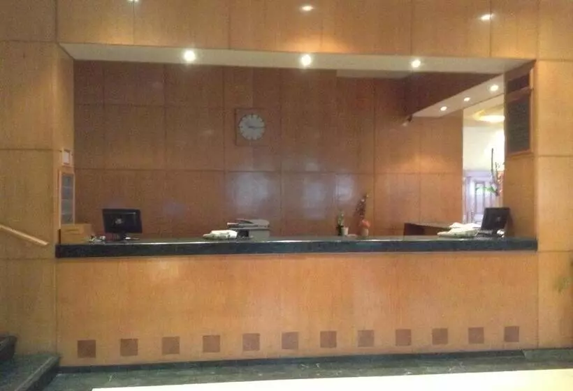 Fotos del hotel Sevilla:  4