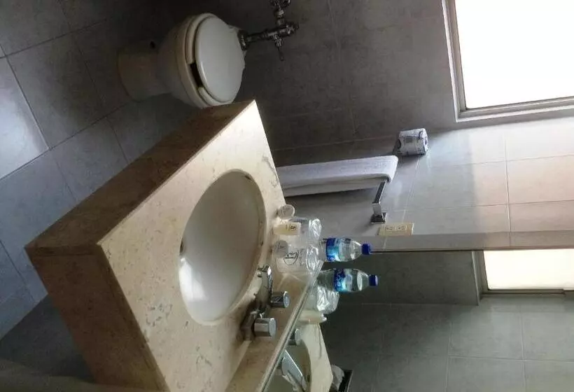 Fotos del hotel Sevilla:  23